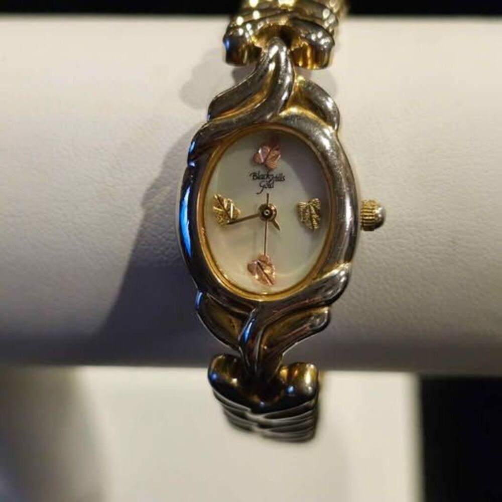 Vintage womens black hills gold watch